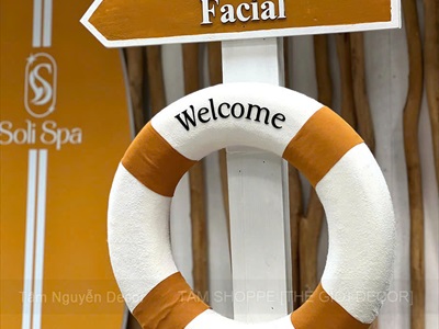 Concept decor biển “Summer Direction” - Logo, màu theo yêu cầu [2026 - Tâm Nguyễn Decor] CC-BIEN-2604