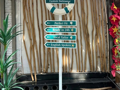 Bộ Cây Chỉ Đường Phao Cứu Sinh tên thương hiệu băng ngang - Theo yêu cầu [2026 - Tâm Nguyễn Decor] CC-BIEN-2606
