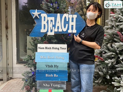 Concept ván lướt sóng + bảng chỉ đường Nam Bình Hưng Tour [2025 - Tâm Nguyễn Decor] CC-BIEN-2505