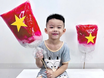 Quầy kẹo bông gòn yêu nước tại Khoai Lang Nướng [2025 - Tâm Nguyễn Decor] CC-KHAC-10