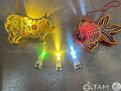 Nút đèn Led gắn lồng đèn, đồ chơi [Vừa vặn/ Sẵn pin] LED-KHAC-04