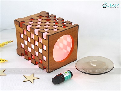 Đèn xông tinh dầu gỗ bàn cờ ô vuông [Tặng bóng đèn] DXTDD-M0290