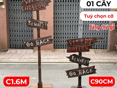 Cây chỉ đường Halloween gỗ nâu giả cũ Sleepy Hollow [Tháo lắp - Nhiều kiểu] CHIDUONG-HLW-03
