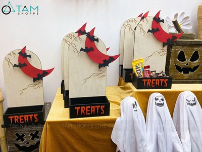 Đồ đựng kẹo Halloween để quầy hình cổng trăng khuyết đỏ [Cao 38cm - Có đèn] DUNGKEO-04