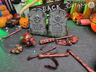 Mô hình tấm bia mộ mút xốp trang trí nhà ma Halloween [Nhiều kiểu - Như thật] TAMBIAMO-02