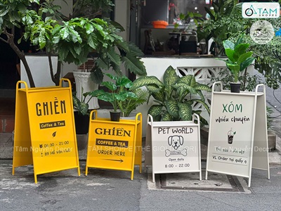 Bảng hiệu Standee sắt chữ A có kệ để hoa [Chắc chắn - Theo yêu cầu] YC-BANGHIEU-19