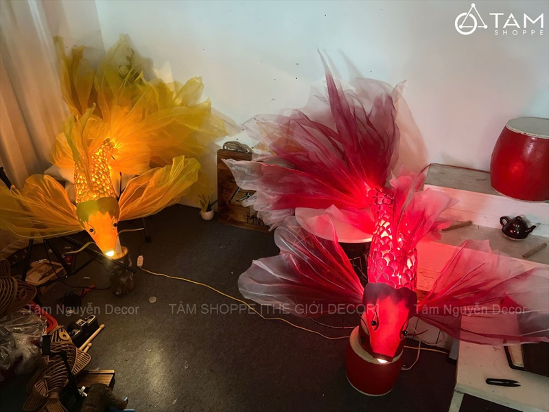 Mô hình cá chép decor đuôi kiếm thân sắt [Có đèn Led - Dáng thon] TCV-CA-05