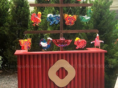 Cây gỗ treo lồng đèn Trung thu tự đứng [2025 - Tâm Nguyễn Decor] CC-TRUNGTHU-2506