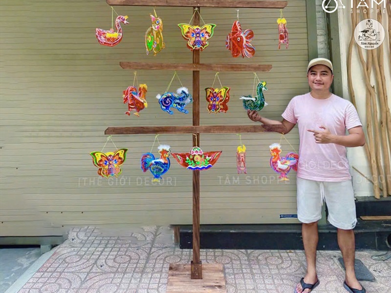 Cây gỗ treo lồng đèn Trung thu tự đứng [2025 - Tâm Nguyễn Decor] CC-TRUNGTHU-2506