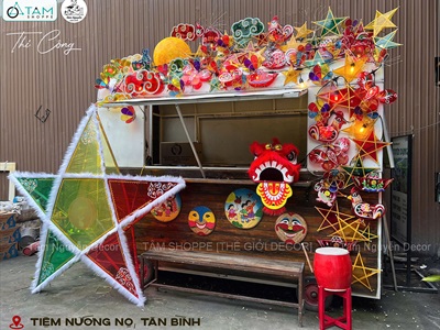 Tiểu cảnh Trung thu với lồng đèn ông sao 2m Tiệm Nướng Nọ [2025 - Tâm Nguyễn Decor] CC-TRUNGTHU-2502