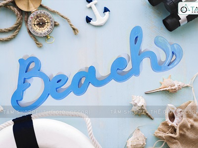 Chữ gỗ Beach màu xanh biển đuôi sóng [Tự đứng - 15x49cm] CHU-GO-09