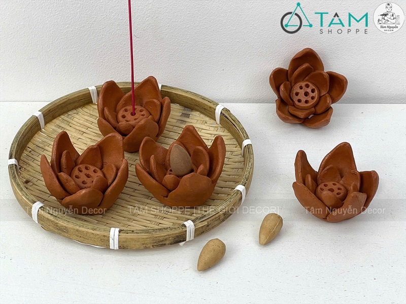 Hoa sen đất nung thủ công làm đế cắm nhang, đặt viên trầm [Hàng đẹp/ 6cm] DOTTRAM-06