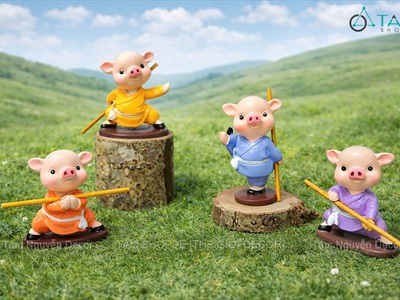 Bộ 4 tượng heo múa võ gậy mini [Dễ thương/ Cao ~7cm] CHUTIEU-08