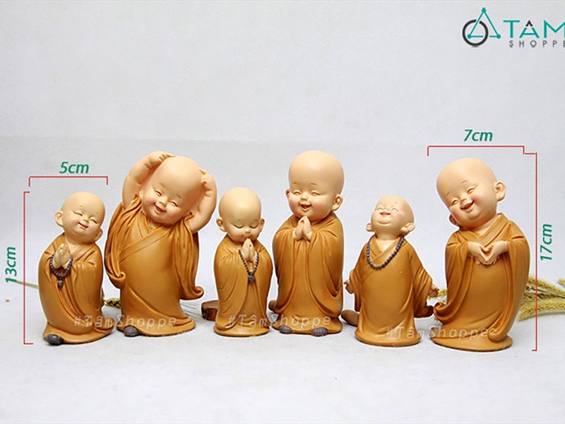 Bộ 03 tượng chú tiểu thả tim dễ thương [2 kích cỡ/ Áo vàng] CHUTIEU-03