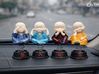 Bộ 04 tượng chú tiểu đế lò xo nhún nhảy gắn xe hơi [Vui mắt/ 4 không] CHUTIEU-04